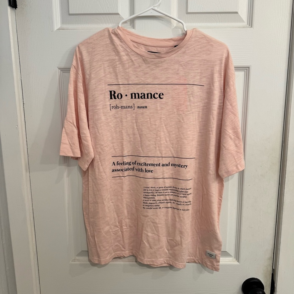 SUPERDRY Ellison Graphic Tee - ROMANCE - Peach Whip - Size Small (retail $40)